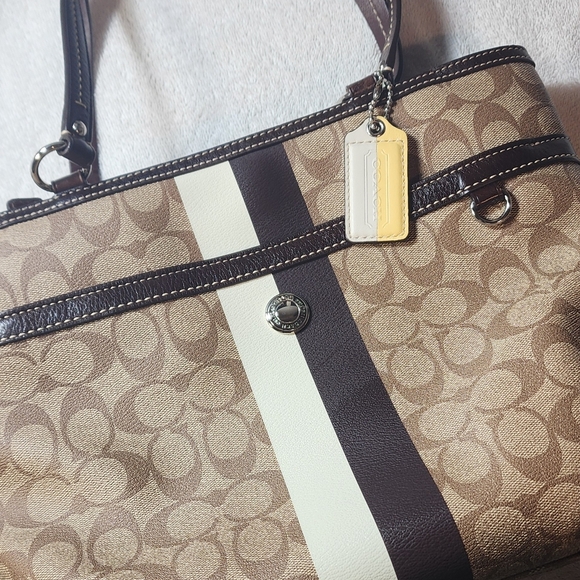 Coach Chelsea Heritage Stripe F14477 Signature Shoulder Handbag EUC - Picture 6 of 17